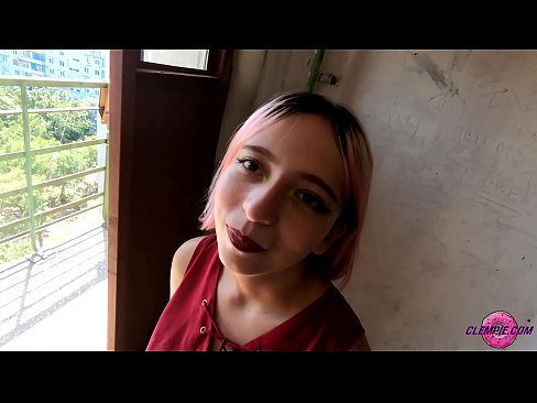 ❤️ Sha'awar ɗalibi yana tsotsar Baƙo a Waje - Cum A Fuskarsa ❤️ Batsa mai kyau a%ha.hentaiser.ru ☑